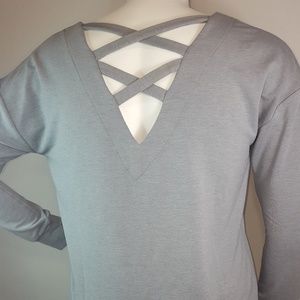 Sweatshirt tunic with criss cross back szL